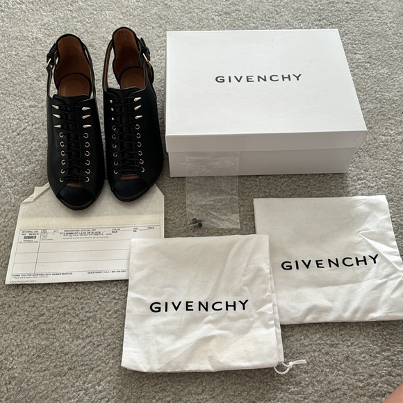 GIVENCHY Black Lace Up Heels - Picture 15 of 16